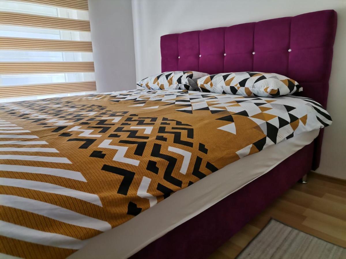 Centar Apartman Enmi 111 Banja Luka Kültér fotó